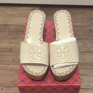 Tory Burch Wood Slide Sandals New Size 9